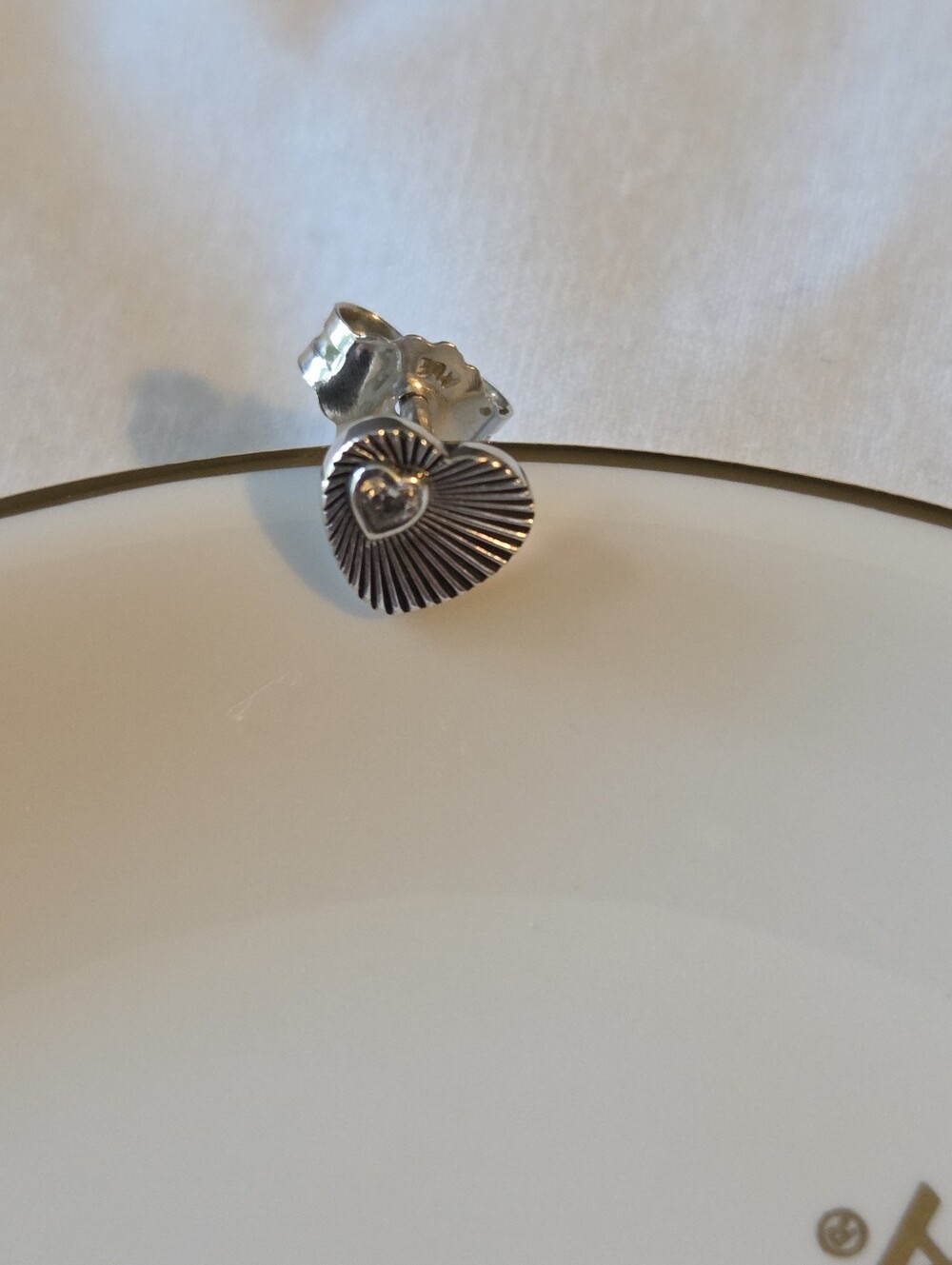 Pandora 1 Heart Stud Earring w/ one CZ